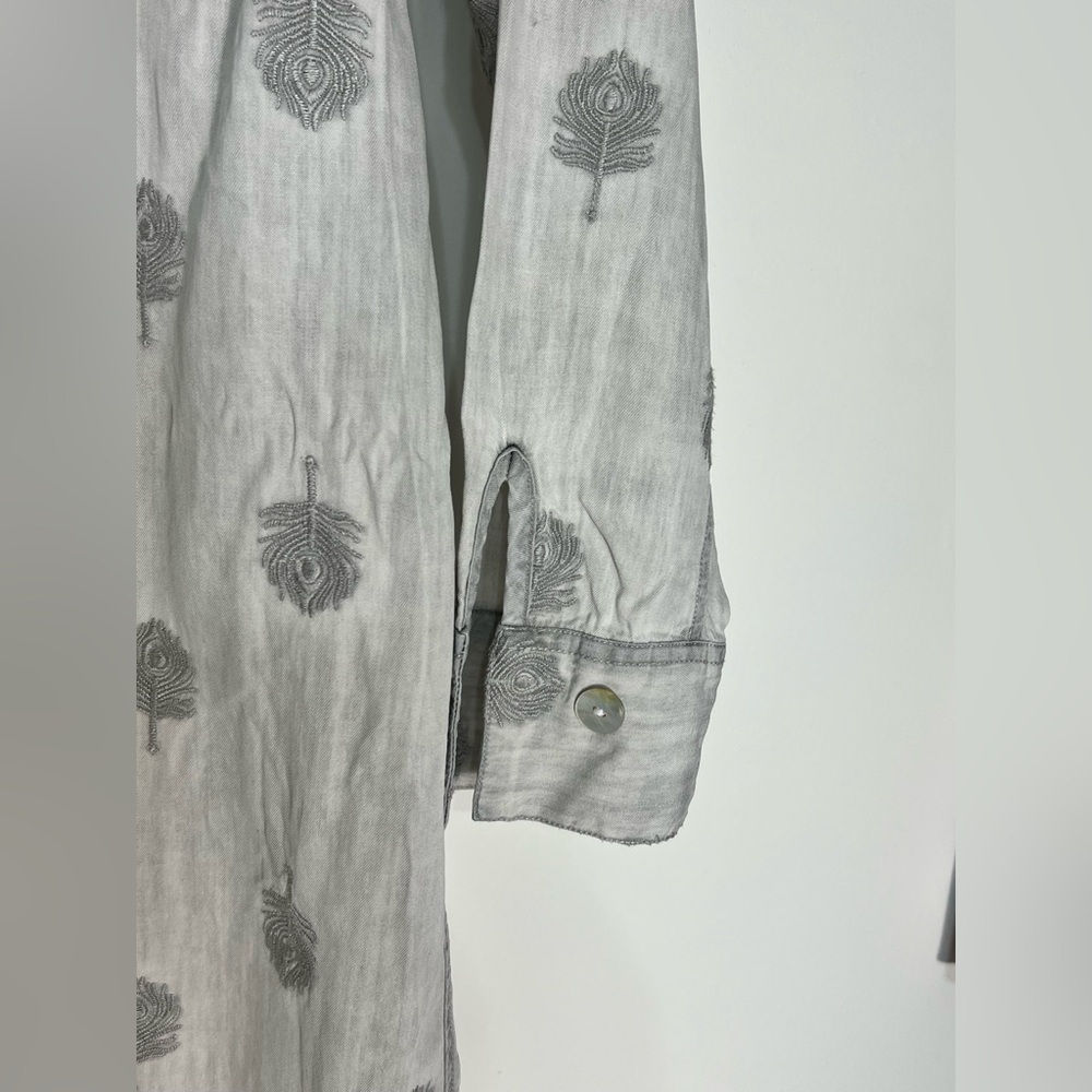 Soft Surroundings- Tencel Lyocell Chambray Feather Embroidered Dress, Sz Medium - Picture 3 of 10